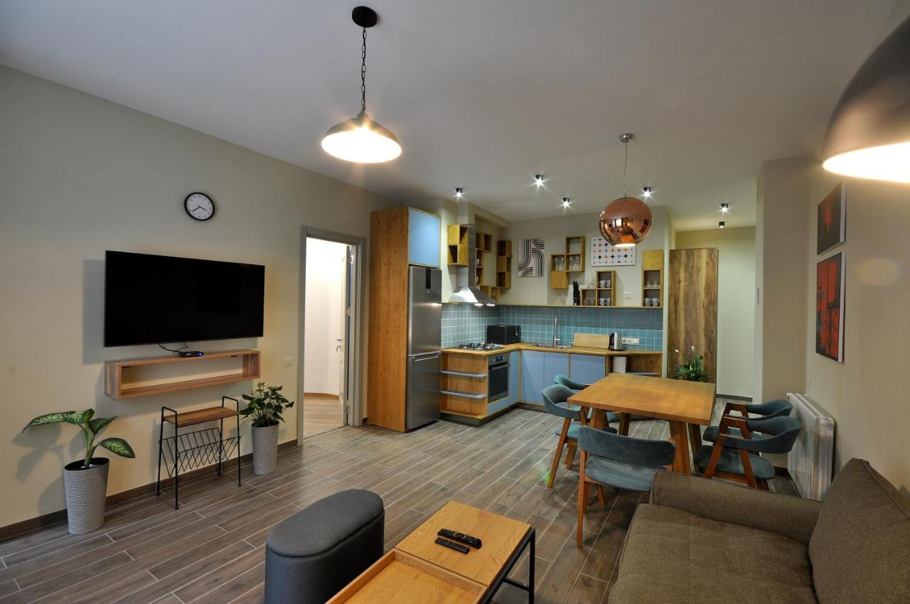 Modern Apartments Tbilisi Ngoại thất bức ảnh