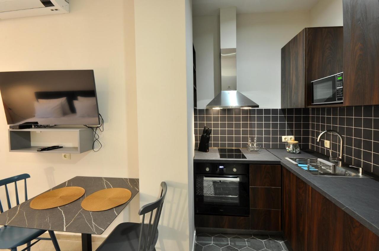 Modern Apartments Tbilisi Ngoại thất bức ảnh