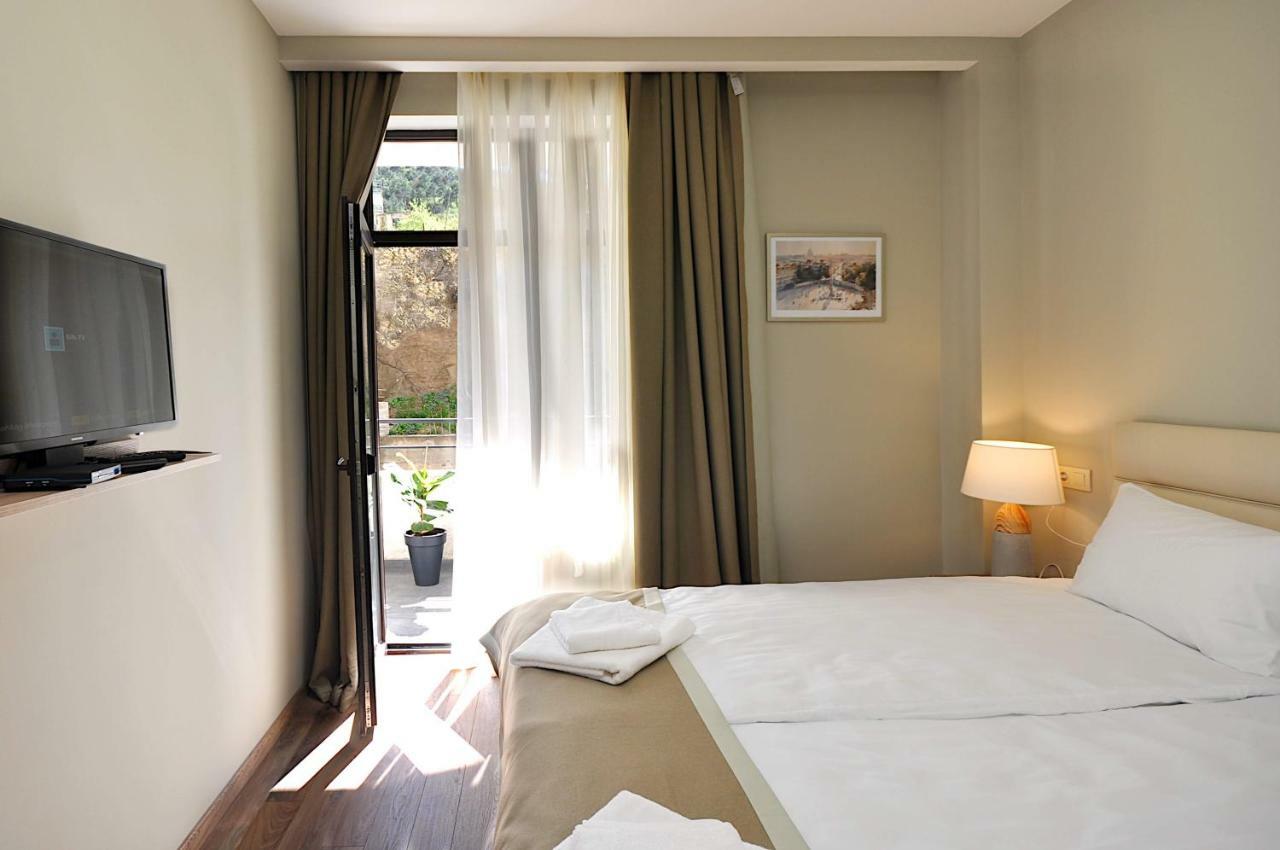Modern Apartments Tbilisi Ngoại thất bức ảnh