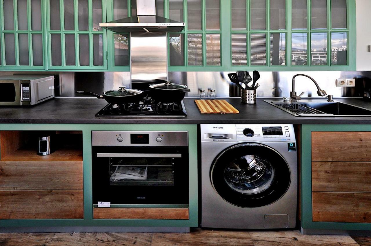 Modern Apartments Tbilisi Ngoại thất bức ảnh